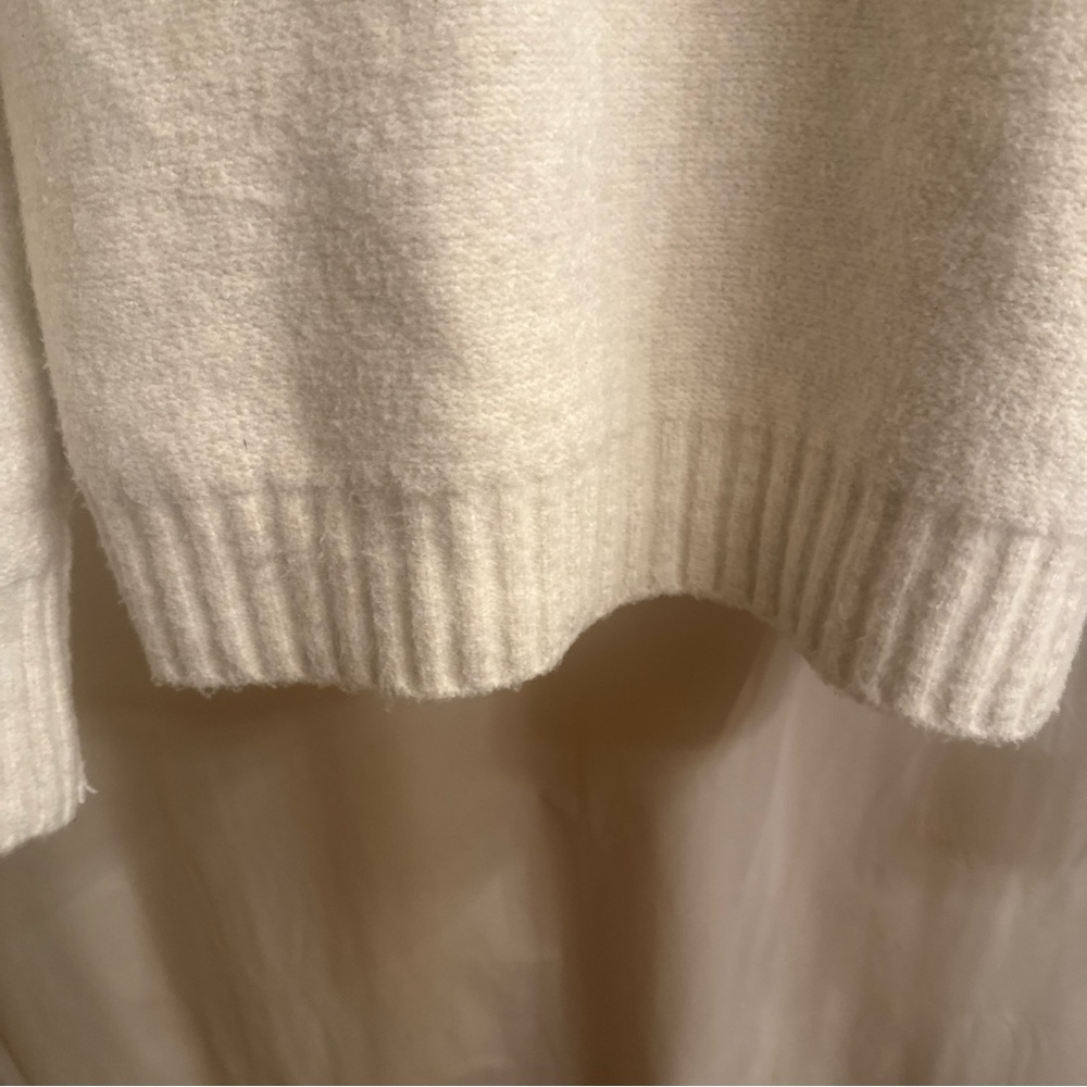 We The Free Off-White Crew Neck Sweater - Picture 6 of 8